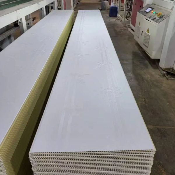 High Glossy Colorful Waterproof PVC Ceiling for House Decoration